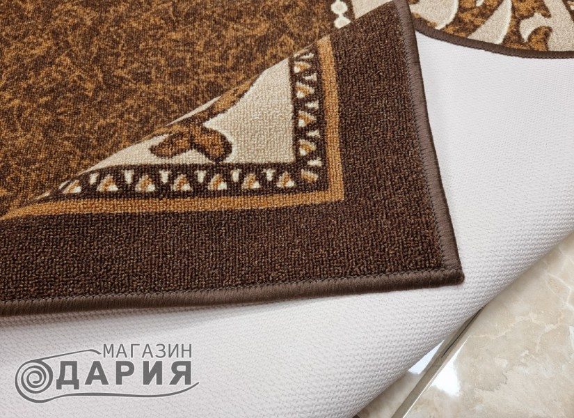 Мокетен килим ERIKA 8023 brown